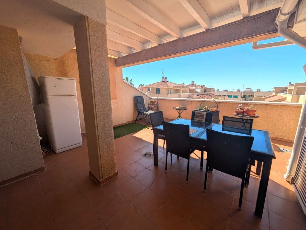 3 soveværelse Lejlighed til salg i Playa Flamenca - € 239.000 (Ref: 9953366)