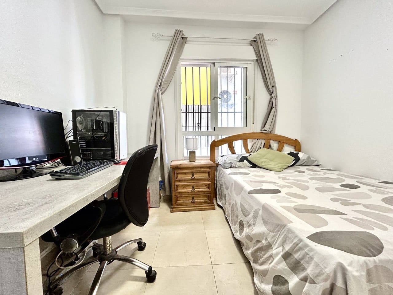 2 slaapkamer Appartement te koop in Villamartin - € 199.000 (Ref: 9958563)