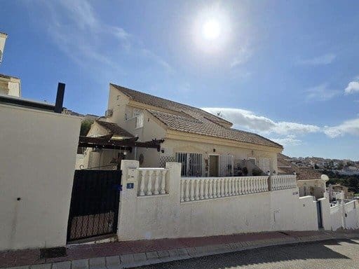 2 bedroom Villa for sale in Ciudad Quesada - € 174,000 (Ref: 9958762)