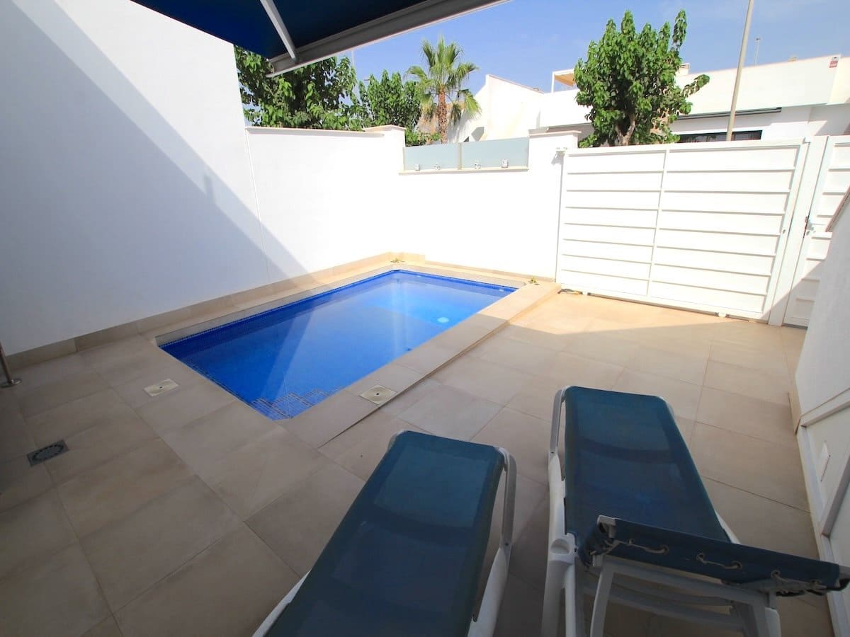 2 slaapkamer Villa te koop in Pilar de la Horadada met zwembad - € 274.950 (Ref: 9961635)