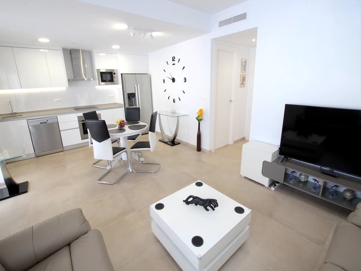 2 slaapkamer Villa te koop in Pilar de la Horadada met zwembad - € 274.950 (Ref: 9961635)
