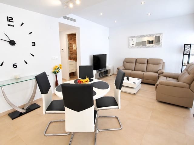 2 soveværelse Villa til salg i Pilar de la Horadada ciudad, Pilar de la Horadada med swimmingpool garage - € 274.950 (Ref: 9961635)