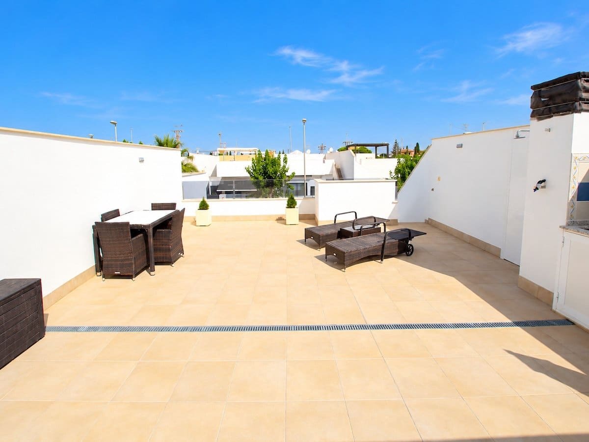 2 sypialnia Willa na sprzedaż w Pilar de la Horadada z basenem garażem - 274 950 € (Ref: 9961635)