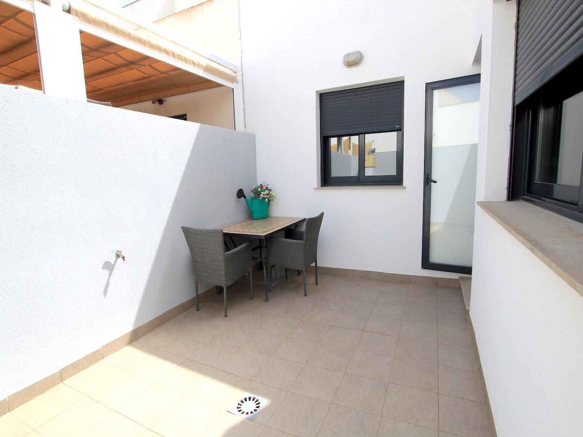 2 soverom Villa til salgs i Formentera del Segura med svømmebasseng - € 245 000 (Ref: 9965823)