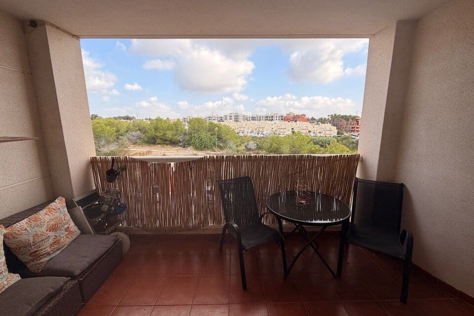 2 Zimmer Apartment zu verkaufen in Villamartin - 145.000 € (Ref: 9971519)