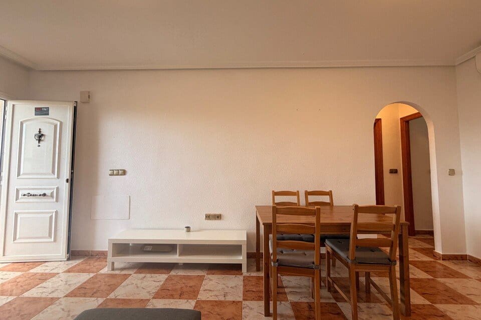 2 Zimmer Apartment zu verkaufen in Villamartin - 145.000 € (Ref: 9971519)