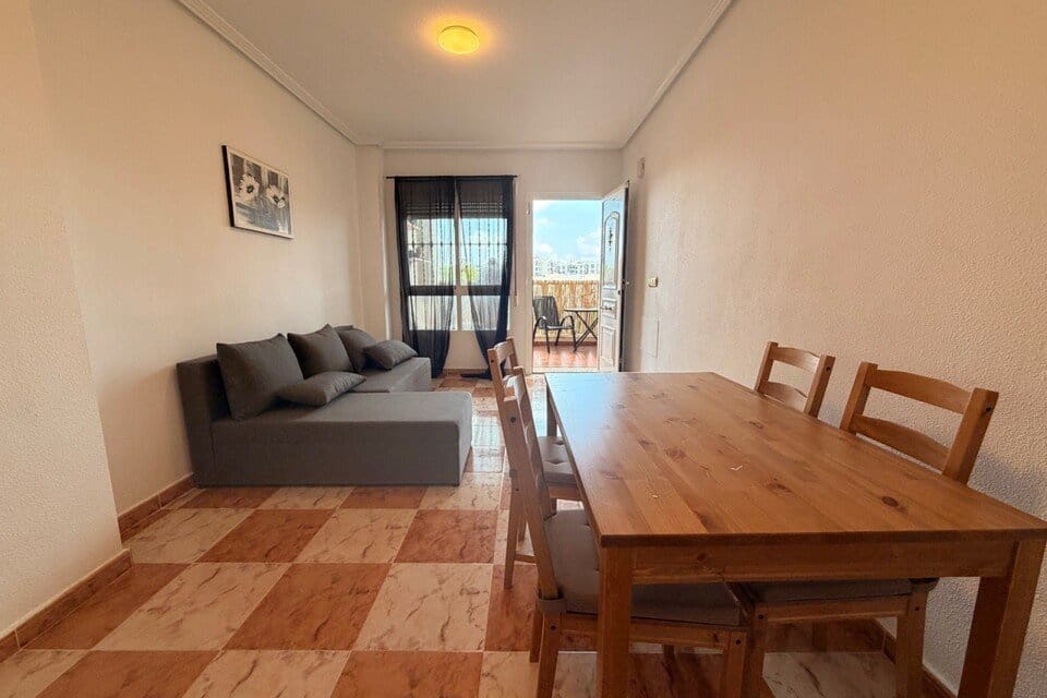 2 Zimmer Apartment zu verkaufen in Villamartin - 145.000 € (Ref: 9971519)
