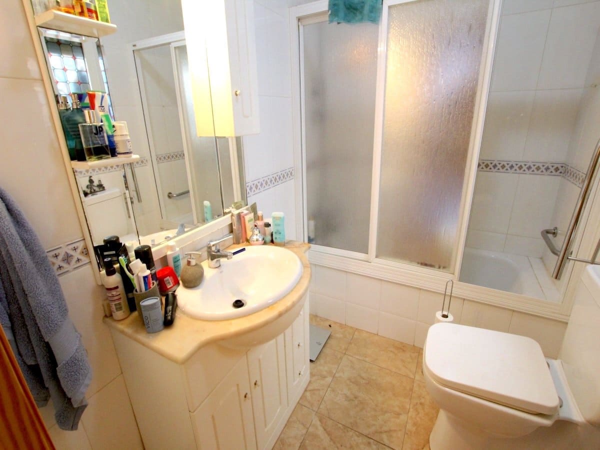 Casa de 2 habitaciones en Benimar en venta - 185.000 € (Ref: 9981575)
