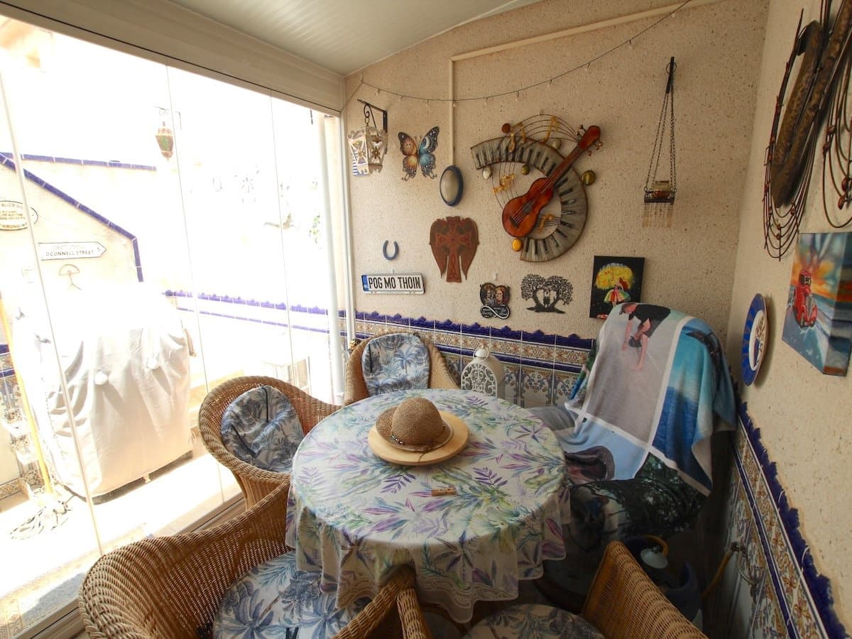Casa de 2 habitaciones en Benimar en venta - 185.000 € (Ref: 9981575)
