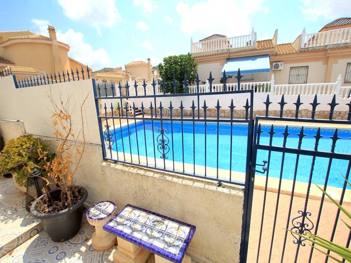Casa de 2 habitaciones en Benimar en venta - 185.000 € (Ref: 9981575)