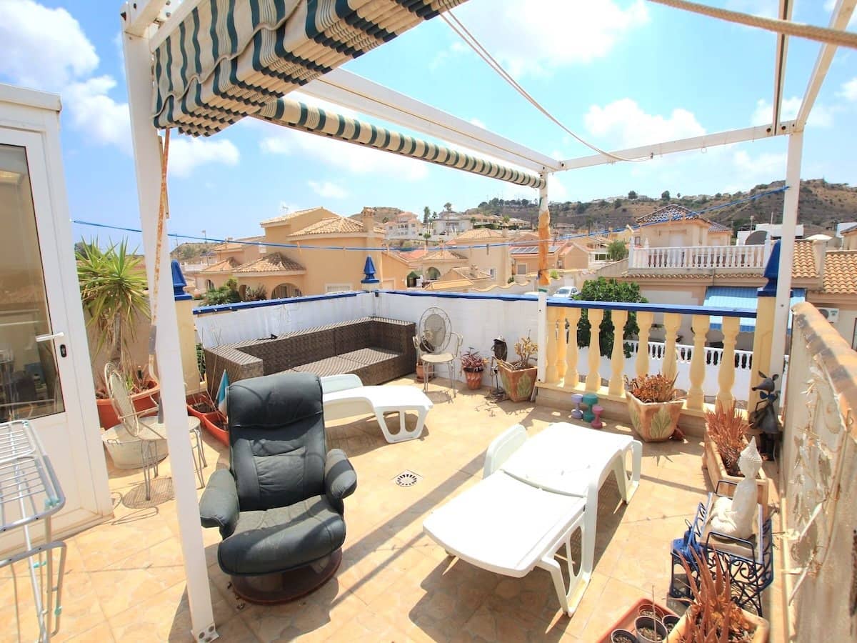 Casa de 2 habitaciones en Benimar en venta - 185.000 € (Ref: 9981575)
