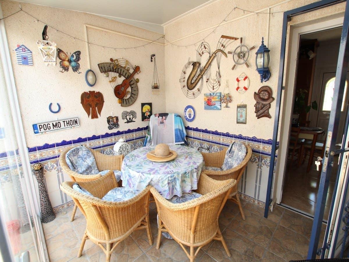 Casa de 2 habitaciones en Benimar en venta - 185.000 € (Ref: 9981575)