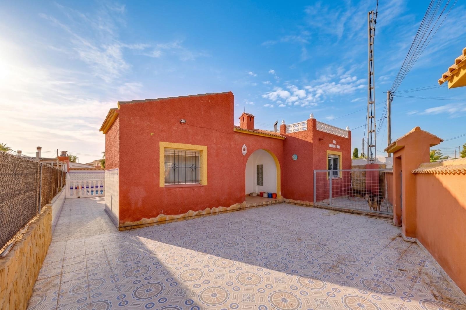 3 sovrum Villa till salu i La Zenia med pool - 219 900 € (Ref: 9983257)