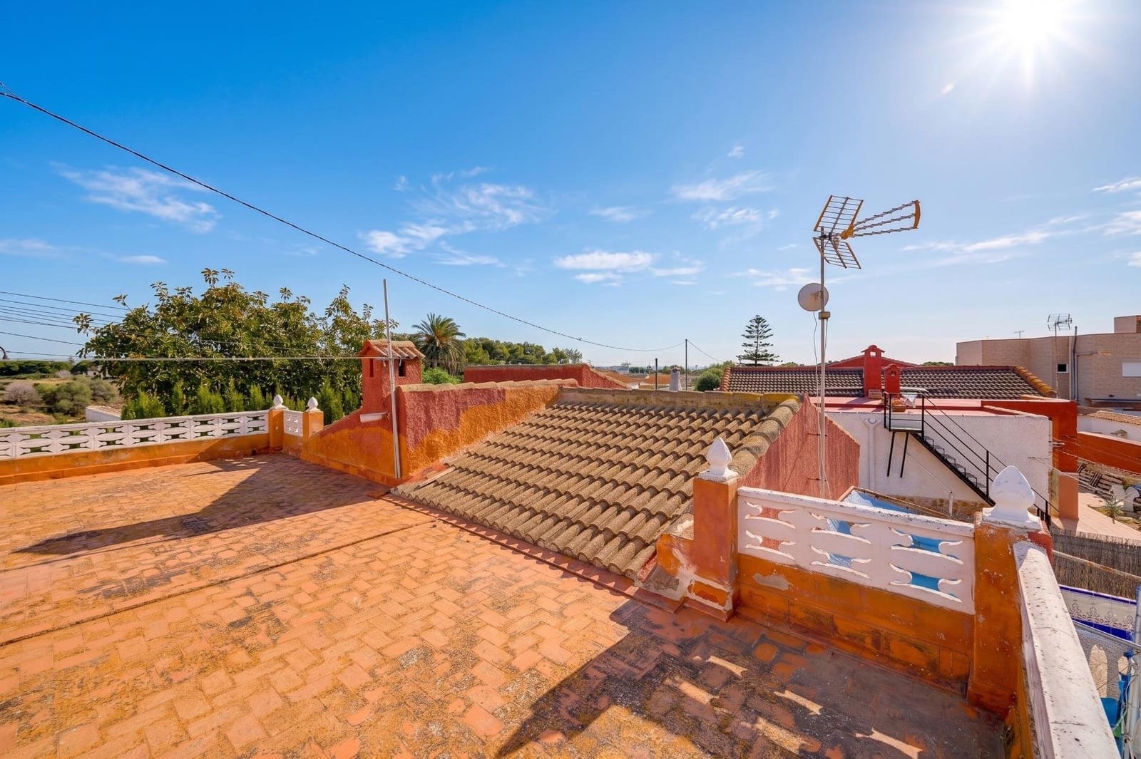3 sovrum Villa till salu i La Zenia med pool - 219 900 € (Ref: 9983257)