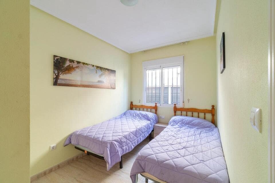 2 bedroom Apartment for sale in Villamartin - € 175,000 (Ref: 9985334)