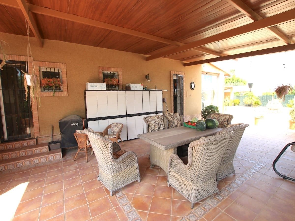 3 makuuhuone Maalaistalo myytävänä paikassa Formentera del Segura mukana uima-altaan - 365 000 € (Ref: 9986142)