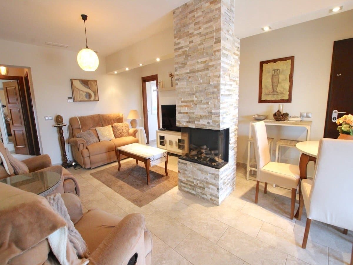 3 makuuhuone Maalaistalo myytävänä paikassa Formentera del Segura mukana uima-altaan - 365 000 € (Ref: 9986142)