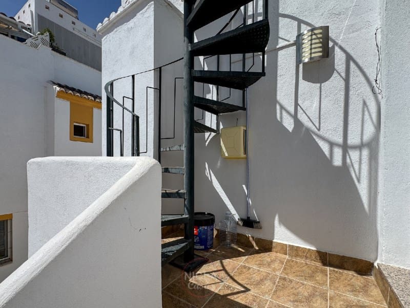 Apartamento de 2 habitaciones en Vera en alquiler con piscina - 600 € (Ref: 10072546)