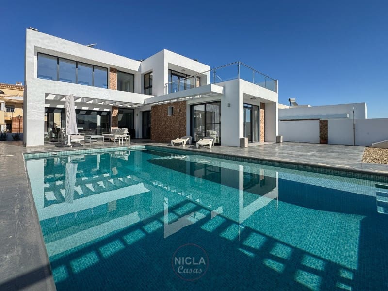 3 bedroom Villa for sale in Los Gallardos with pool garage - € 499,950 (Ref: 10115576)