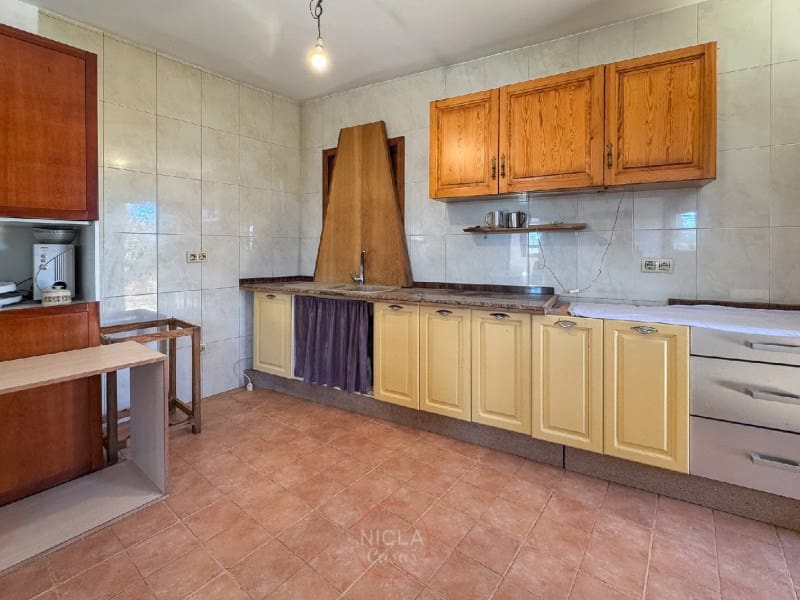 5 soverom Villa til salgs i Bedar med garasje - € 270 000 (Ref: 10159282)
