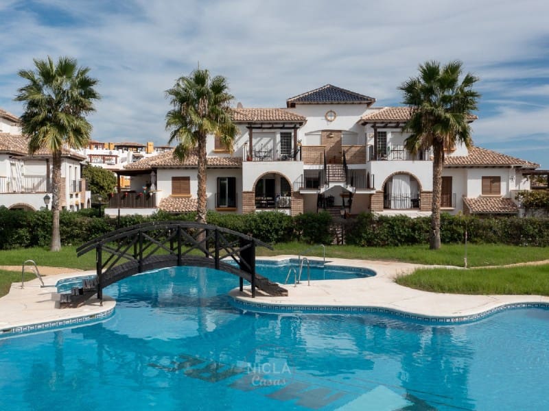 Apartamento de 2 habitaciones en Vera en venta con piscina garaje - 179.000 € (Ref: 10174538)