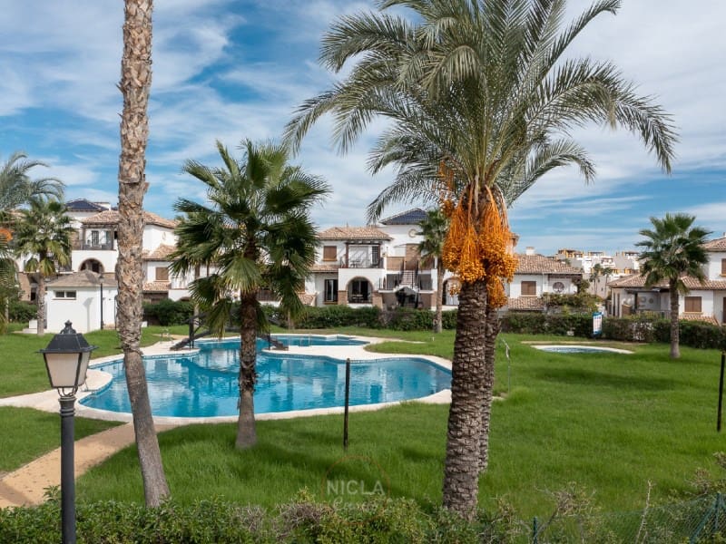 Apartamento de 2 habitaciones en Vera en venta con piscina garaje - 179.000 € (Ref: 10174538)