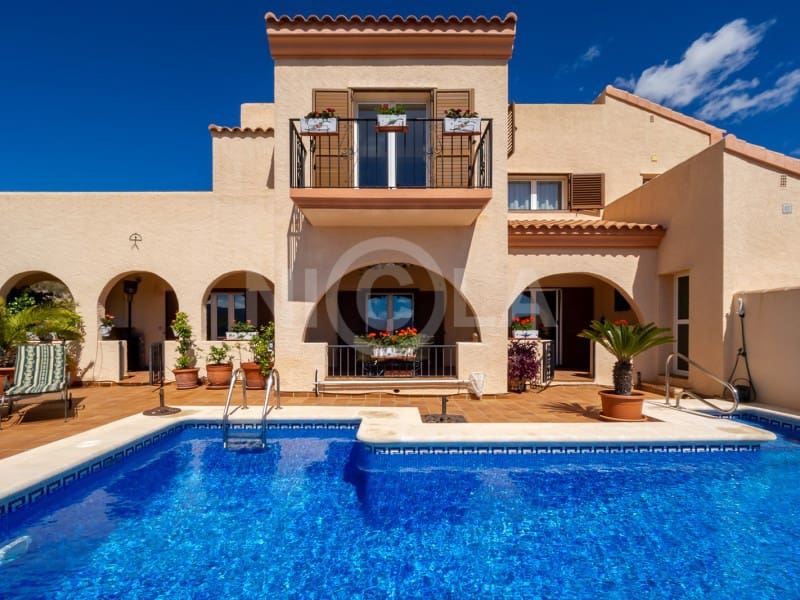 4 soverom Villa til salgs i Bedar med svømmebasseng - € 429 950 (Ref: 5903325)