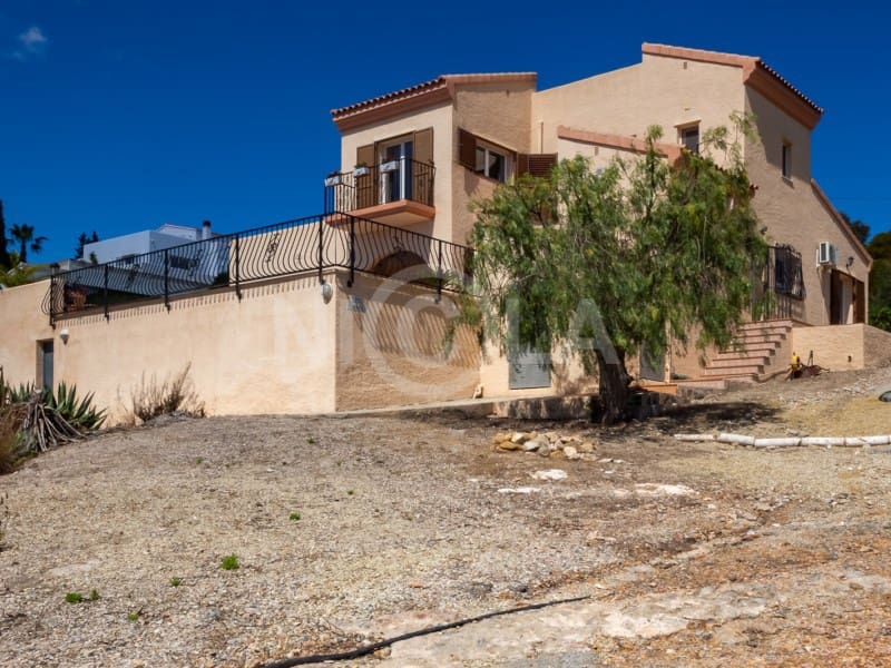 4 soverom Villa til salgs i Bedar med svømmebasseng - € 429 950 (Ref: 5903325)