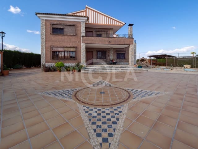 5 sypialnia Willa na sprzedaż w Purias, Lorca z basenem garażem - 449 000 € (Ref: 5903374)