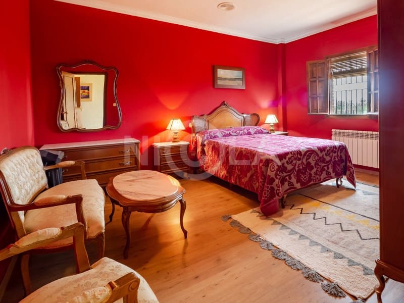 5 sypialnia Willa na sprzedaż w Purias z basenem garażem - 449 000 € (Ref: 5903374)