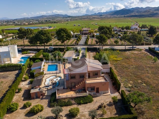 5 sypialnia Willa na sprzedaż w Purias, Lorca z basenem garażem - 449 000 € (Ref: 5903374)