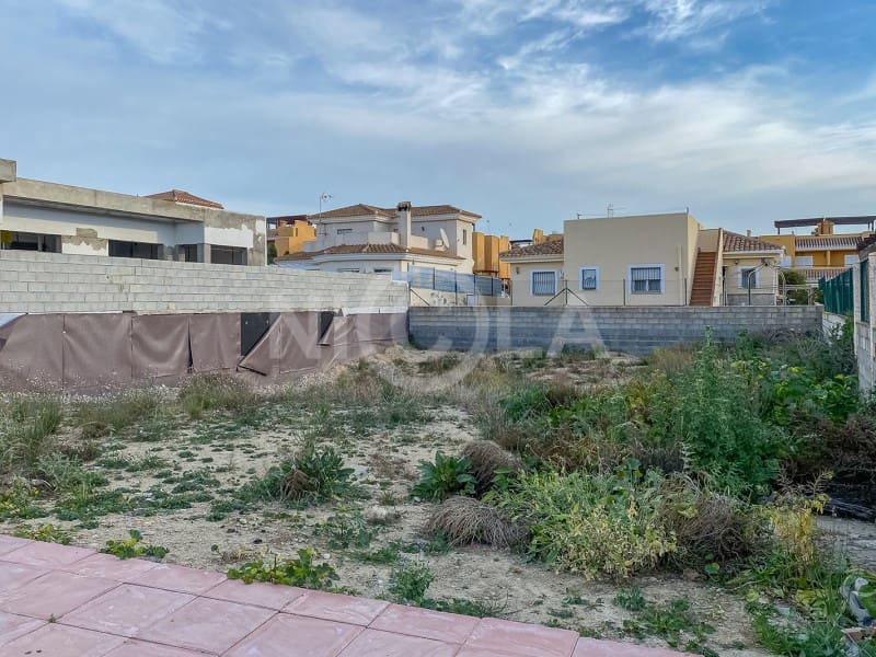 Byggegrund til salg i Los Gallardos - € 75.000 (Ref: 6676830)