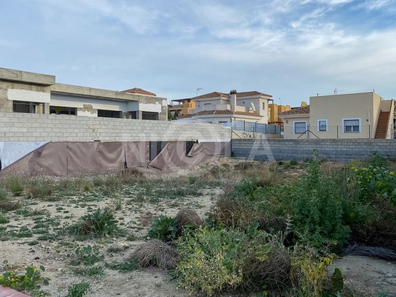 Byggegrund til salg i Los Gallardos - € 75.000 (Ref: 6676830)