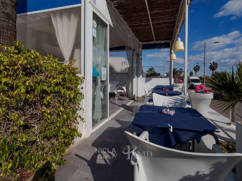Restaurant/Bar til salgs i Mojacar med svømmebasseng - € 255 000 (Ref: 7370135)