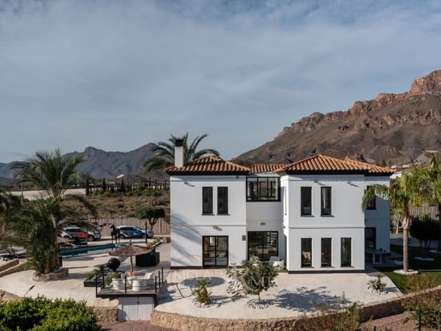 3 slaapkamer Villa te koop in San Juan de los Terreros, Pulpí met zwembad - € 795.000 (Ref: 7914106)