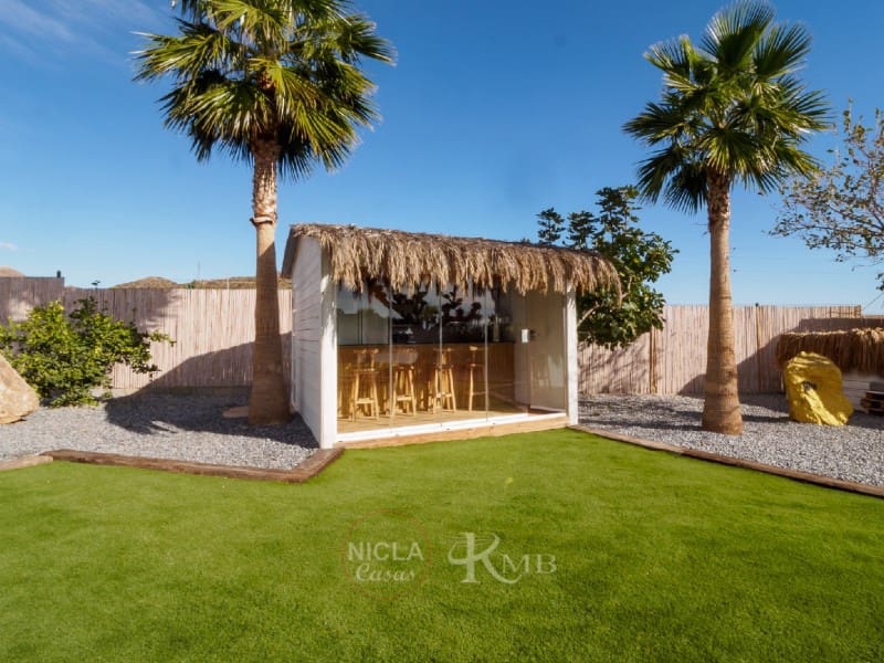 3 slaapkamer Villa te koop in San Juan de los Terreros met zwembad - € 795.000 (Ref: 7914106)