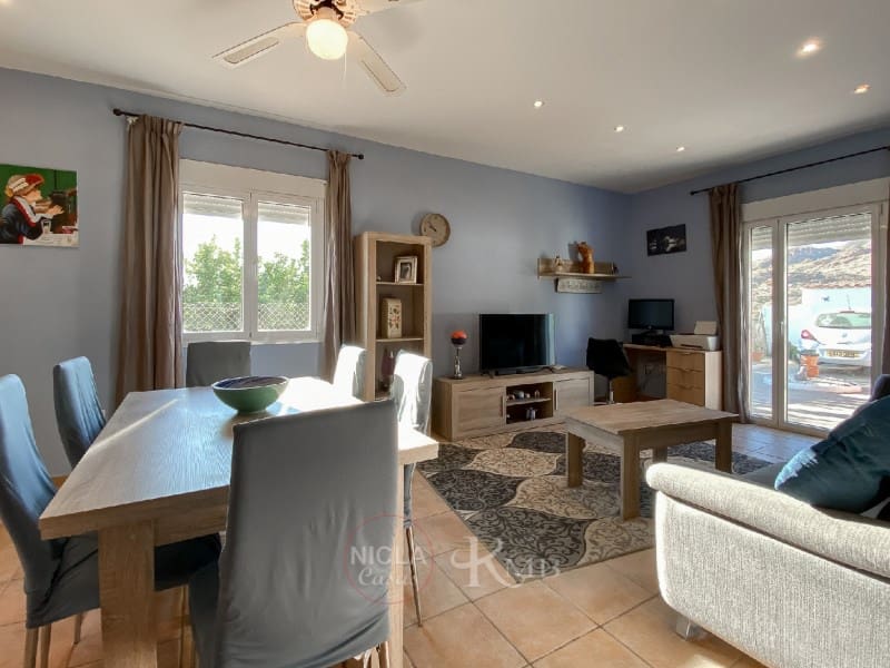 2 bedroom Villa for sale in Cuevas del Almanzora with pool - € 185,000 (Ref: 8006197)