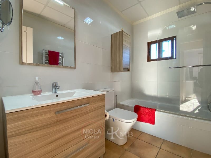 2 bedroom Villa for sale in Cuevas del Almanzora with pool - € 185,000 (Ref: 8006197)