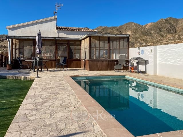 2 soveværelse Villa til salg i Cuevas del Almanzora med swimmingpool - € 185.000 (Ref: 8006197)