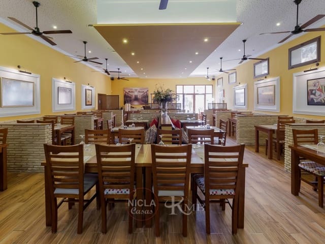 Erhverv til salg i Los Gallardos - € 179.000 (Ref: 8049442)