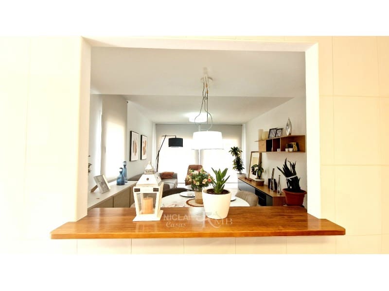 3 slaapkamer Villa te koop in Purias - € 389.000 (Ref: 8093902)