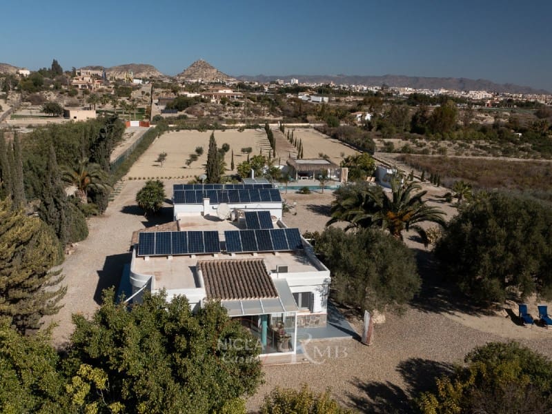 3 soveværelse Villa til salg i Vera med swimmingpool garage - € 535.000 (Ref: 8166135)