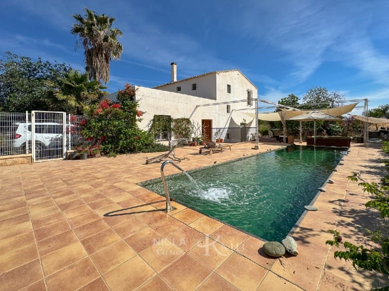 3 soveværelse Villa til salg i Antas med swimmingpool garage - € 345.000 (Ref: 8311576)