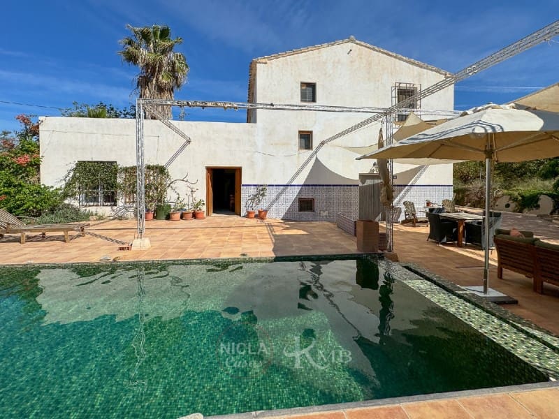 3 soveværelse Villa til salg i Antas med swimmingpool garage - € 345.000 (Ref: 8311576)