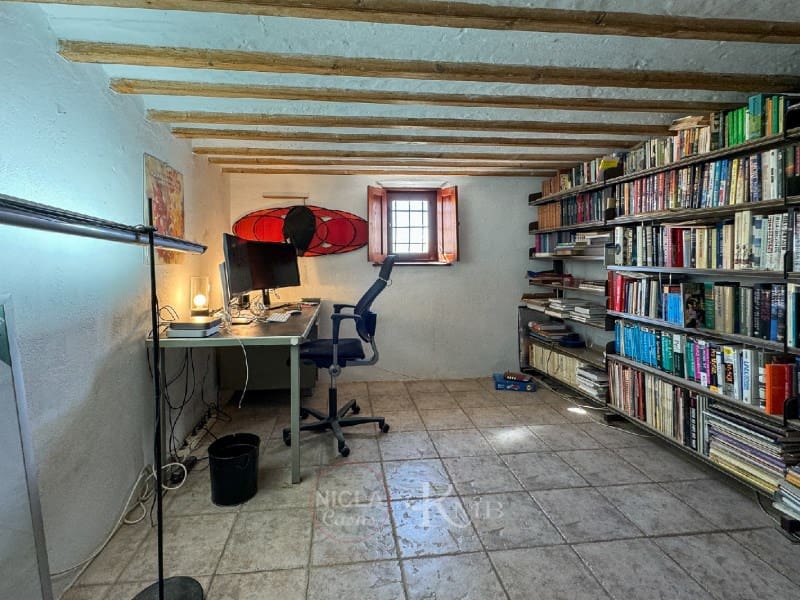 3 soveværelse Villa til salg i Antas med swimmingpool garage - € 345.000 (Ref: 8311576)