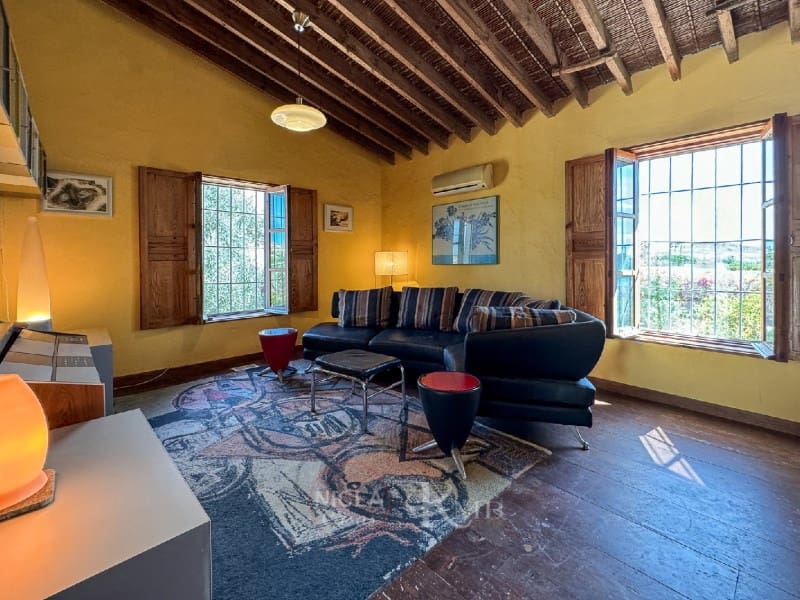 3 soveværelse Villa til salg i Antas med swimmingpool garage - € 345.000 (Ref: 8311576)