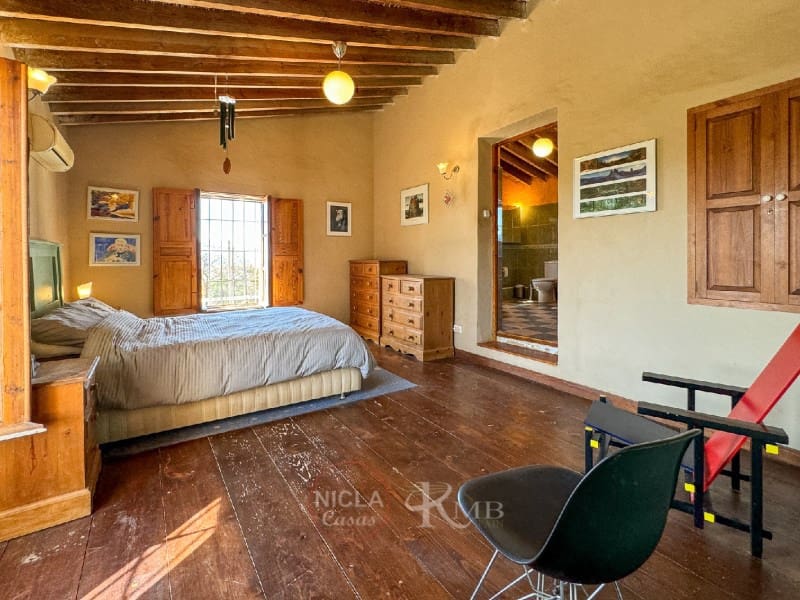 3 soveværelse Villa til salg i Antas med swimmingpool garage - € 345.000 (Ref: 8311576)