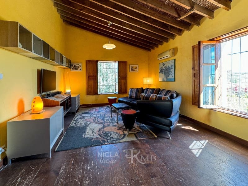 3 soveværelse Villa til salg i Antas med swimmingpool garage - € 345.000 (Ref: 8311576)