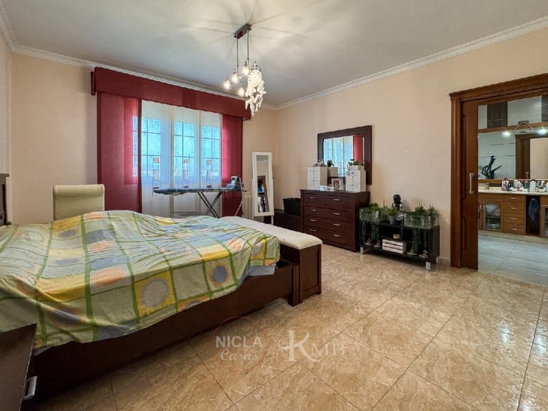 5 soveværelse Villa til salg i Antas med garage - € 399.000 (Ref: 8591179)