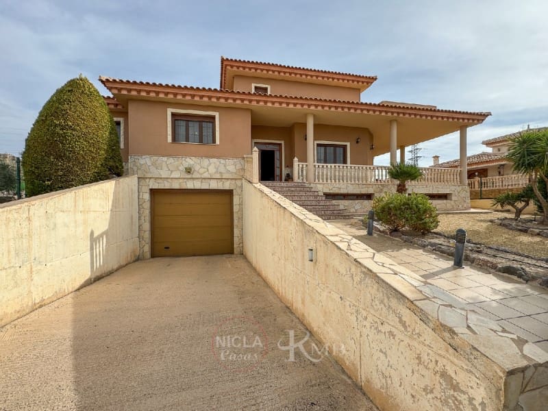 5 soveværelse Villa til salg i Antas med garage - € 399.000 (Ref: 8591179)